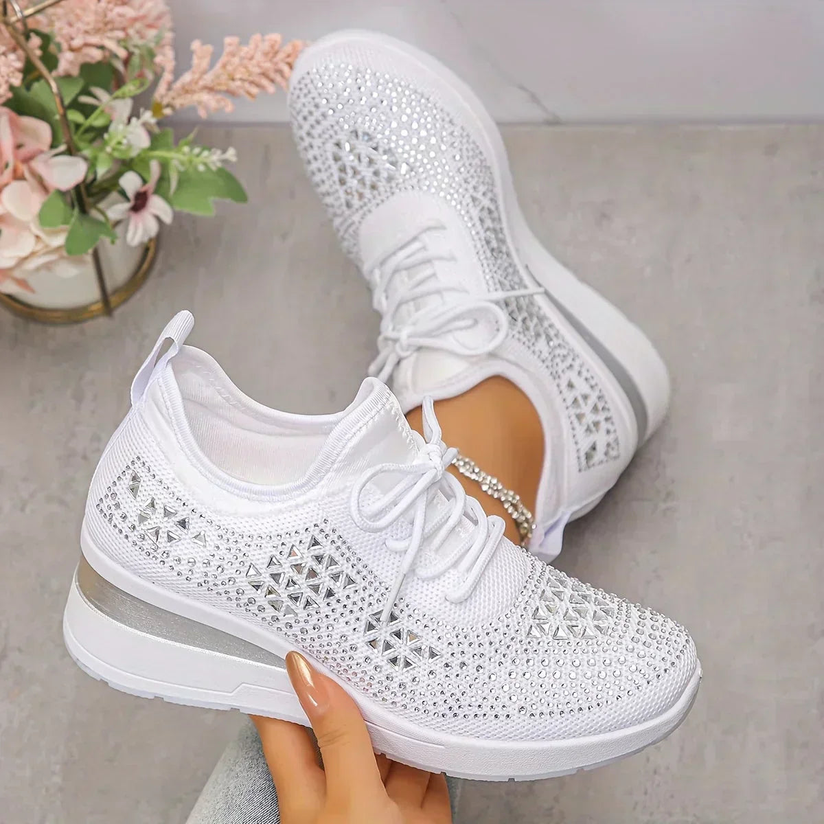 Bonnie™ Orthopaedic Trainers
